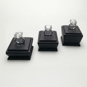 The Grand Arc Ring & Brooch Display (DSR70 Series)