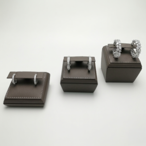 The Wave Profile Hoop Earring Stand - Supreme (DSW70-T Series)