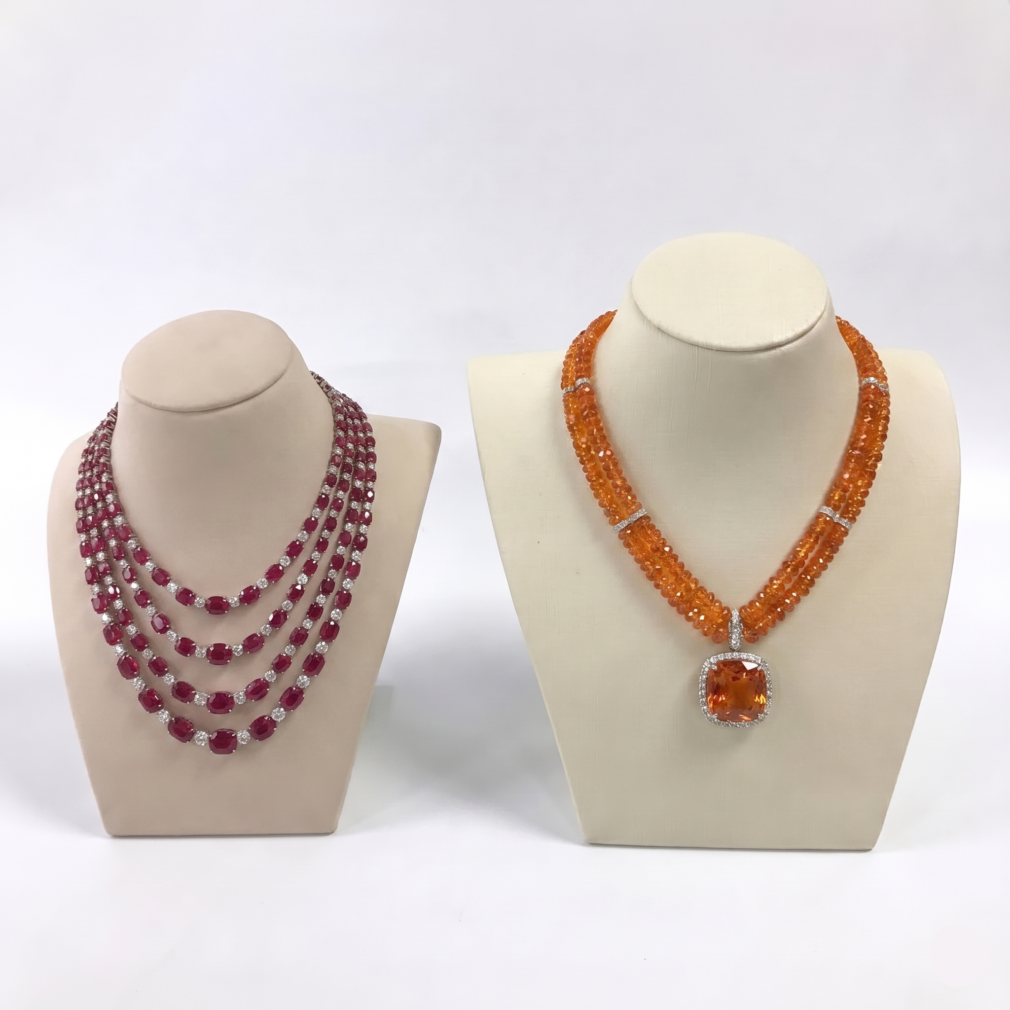 BF 94 Series - Luxury Low-Profile Rounded Neck Mannequin Display Busts for Short Counters