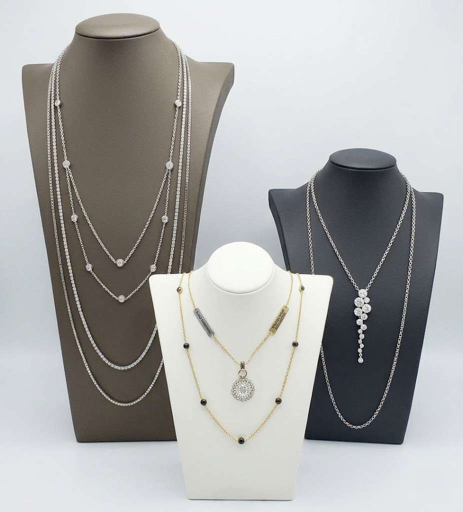 BN 714 Series – The Graceful Contour Bust
